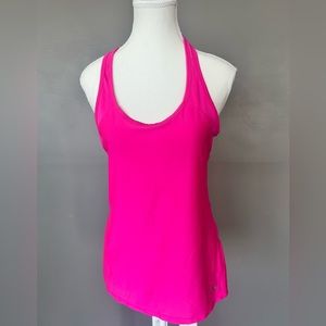 Women’s Under armour  athletic pink top